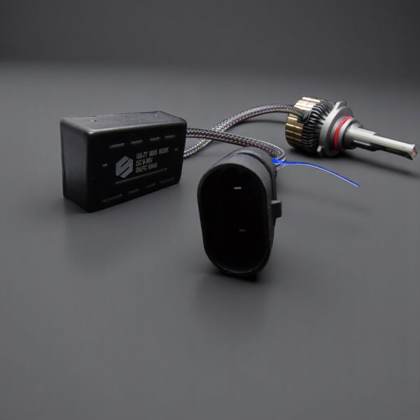 Светодиодная лампа GS77 HB3 (9005) 70W 18000LM 9–36V IP65