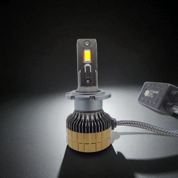 LED лампы GS77 D1S D2S D3S D4S замена штатного ксенона 18000LM 70W 6000K COOLER
