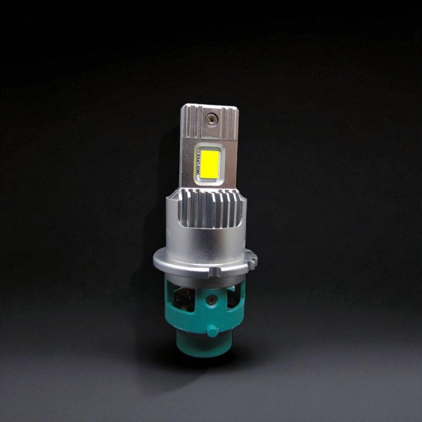 LED лампи D4S 47W 10000Lm — потужна заміна штатного ксенону з чипами 9054CSP
