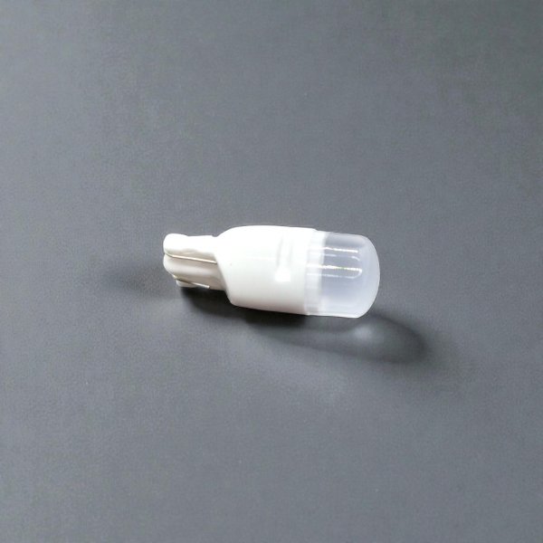 LED Лампа T10 MINI CERAMIC 24V — W5W Белая 5500K (Грузовой Транспорт)