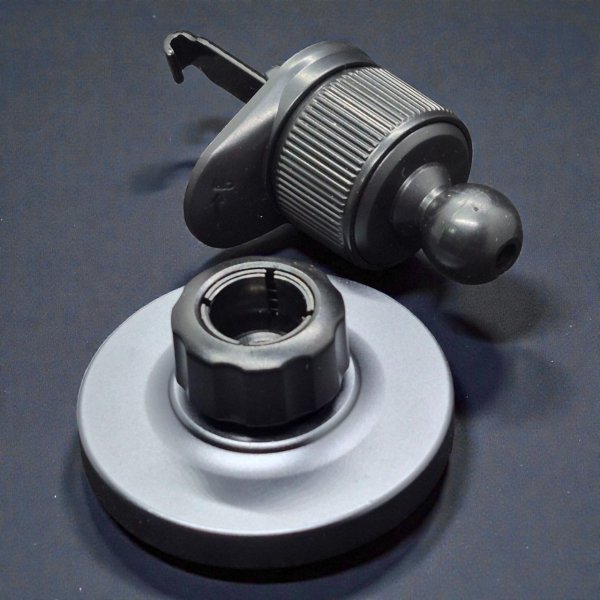 Магнитный держатель для телефона с беспроводной зарядкой C301 S67 (15W) – металлический крючок