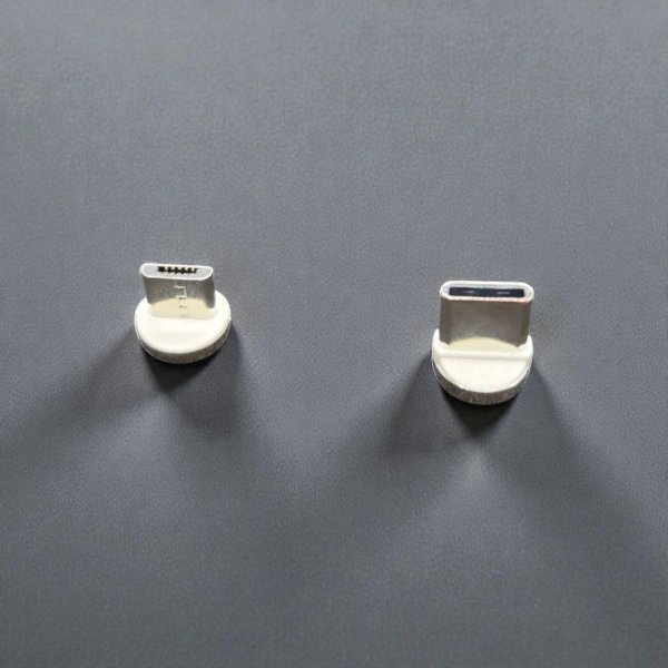 Автомобільний тримач GS V6 CyberPunk з подвійною зарядкою: 15W Wireless + 66W PD Magnetic