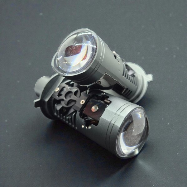 Светодиодная Bi-LED линза H4/H19 60W с магнитной шторкой и верхним кулером — профессиональное освещение для вашего автомобиля
