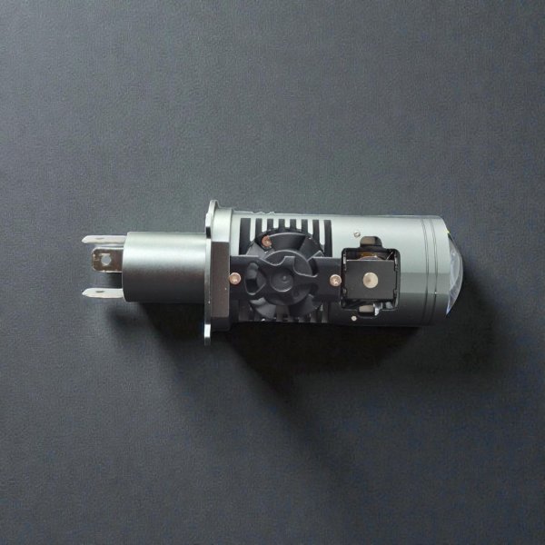 Светодиодная Bi-LED линза H4/H19 60W с магнитной шторкой и верхним кулером — профессиональное освещение для вашего автомобиля
