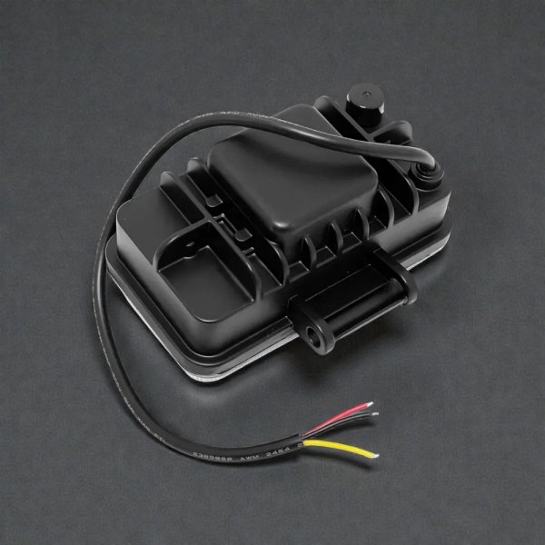 Додаткова світлодіодна фара GS 3000 Люмен — потужне освітлення для легкових авто та мототехніки
