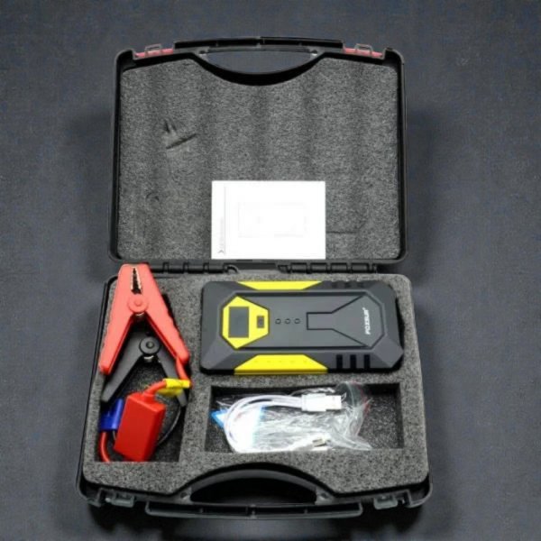 Пусковое устройство Foxsur FJS-600 бустер для автомобиля 800А 12В - Jump Starter для запуска двигателя и Powerbank